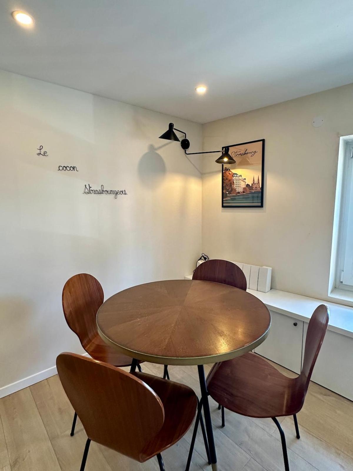 Le Cocon Strasbourgeois Apartamento Exterior foto